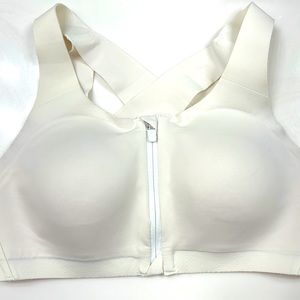 LuLu 34C Enlite Sport Bra White